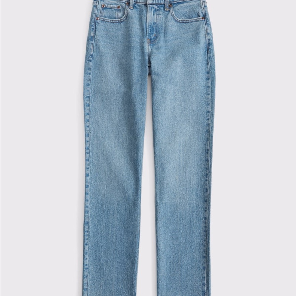 NWT Abercrombie Curve Love Mid Rise 90s Straight Jeans